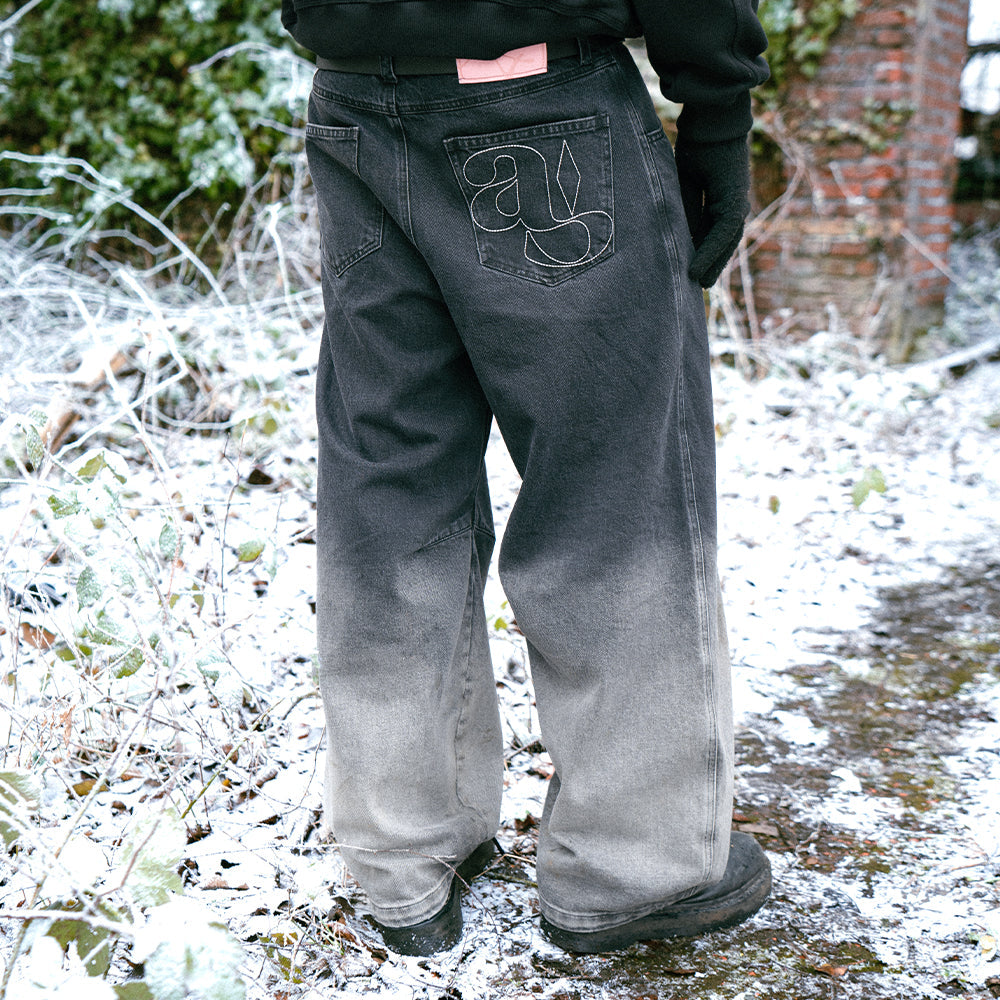 – outdoor – Street Defil