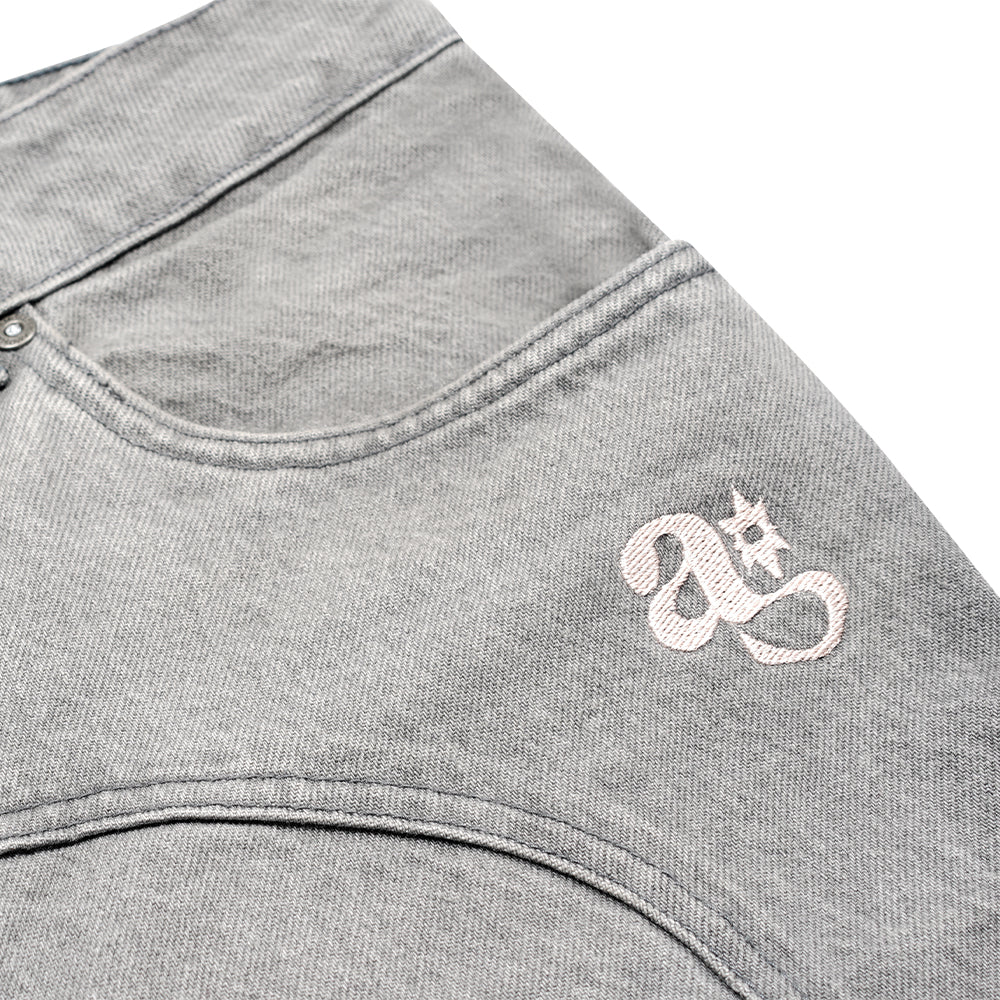 – outdoor – Street Defil