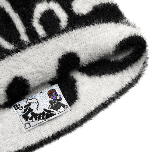  – sport – img2 – fluff-beanie-mirka-drop